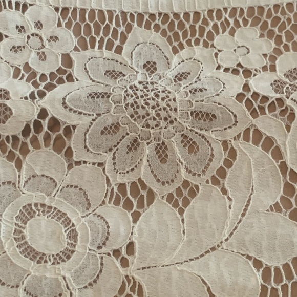 For Love and Lemons Scalloped Lace Skirt XS - Picture 9 of 10